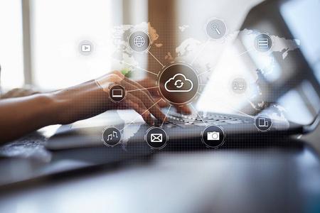 大數(shù)據處理, 未來數(shù)據中心, 網絡連接, 數(shù)據傳輸?shù)鹊染嗍噶繄D計算機